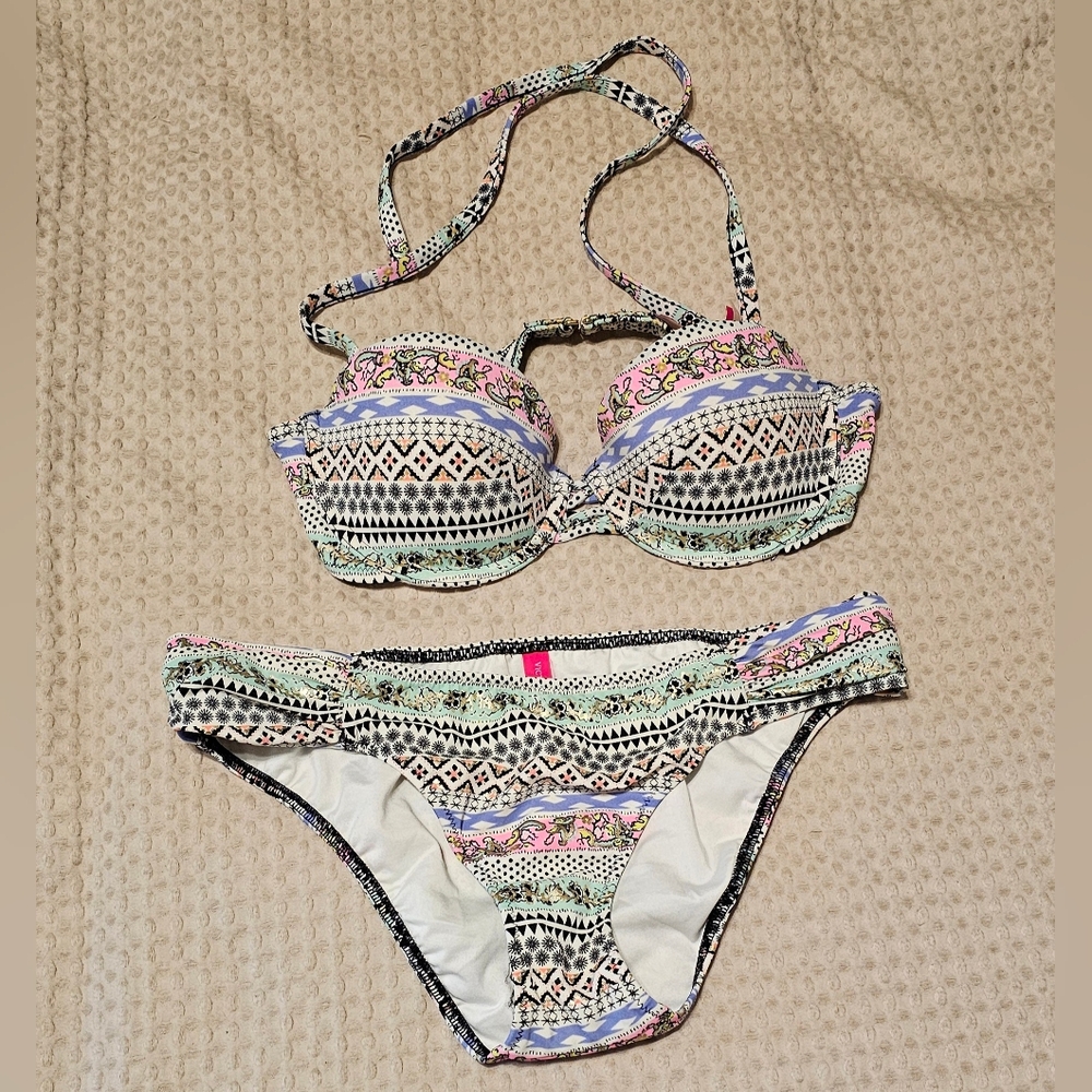 Aztec Paisley Boho Patterned Underwire Bikini Set 34B/Small